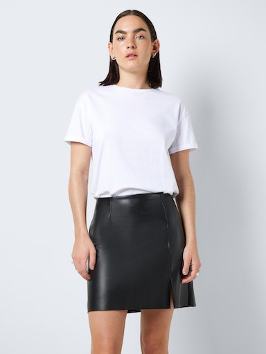 Nmclara Penny Pu Hw Slit Skirt Noos