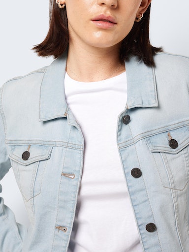 Nmdebra L/S Denim Jacket Lb Noos